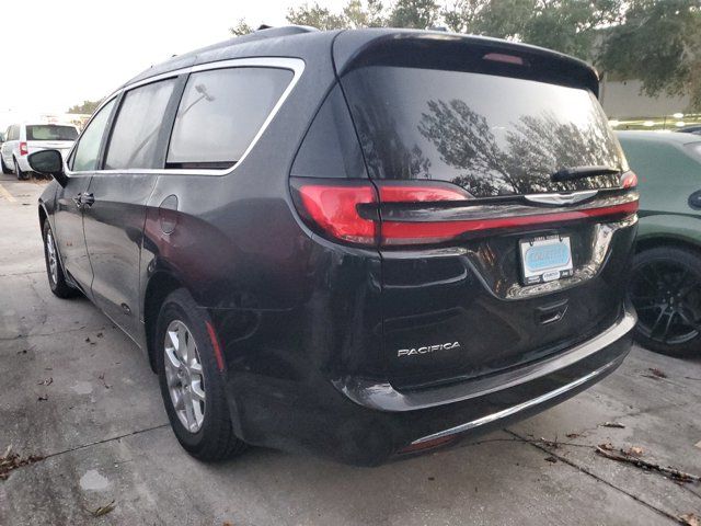 2022 Chrysler Pacifica Touring-L