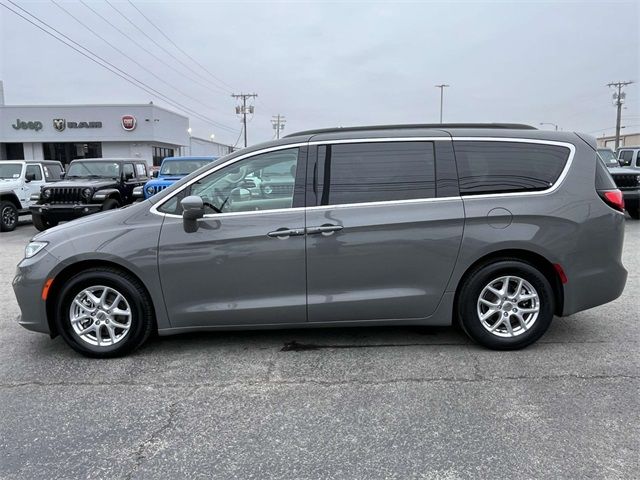 2022 Chrysler Pacifica Touring-L