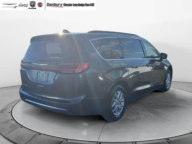 2022 Chrysler Pacifica Touring-L