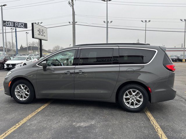 2022 Chrysler Pacifica Touring-L