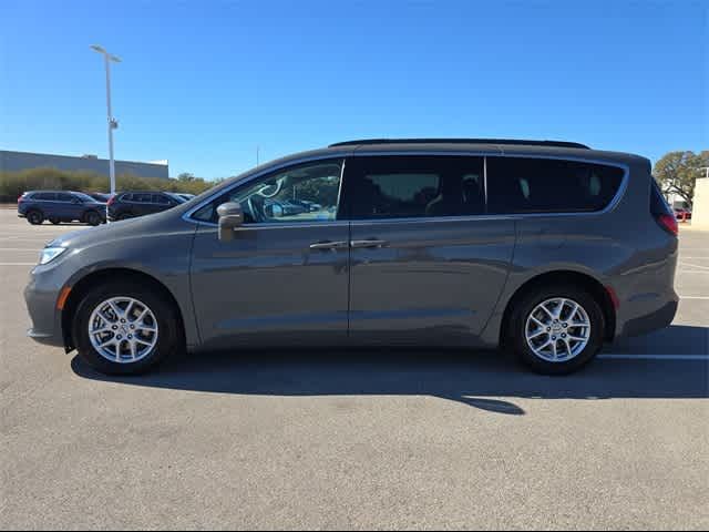 2022 Chrysler Pacifica Touring-L