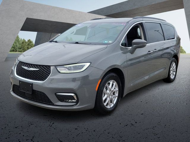 2022 Chrysler Pacifica Touring-L