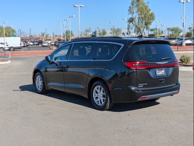 2022 Chrysler Pacifica Touring-L