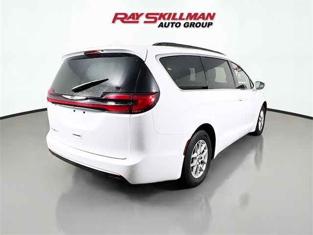 2022 Chrysler Pacifica Touring-L