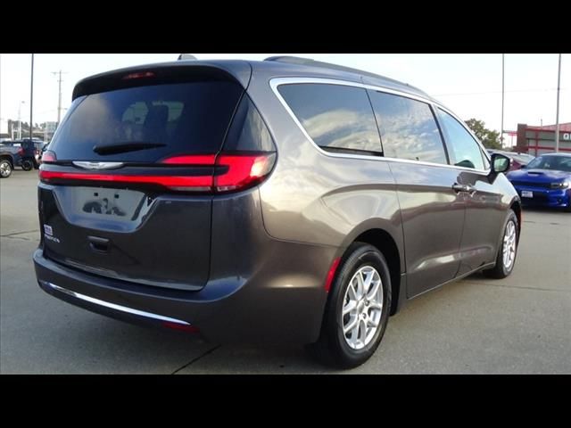 2022 Chrysler Pacifica Touring-L