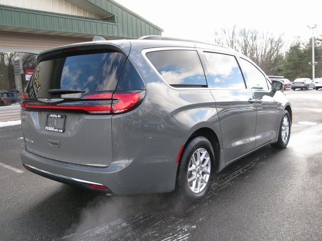 2022 Chrysler Pacifica Touring-L