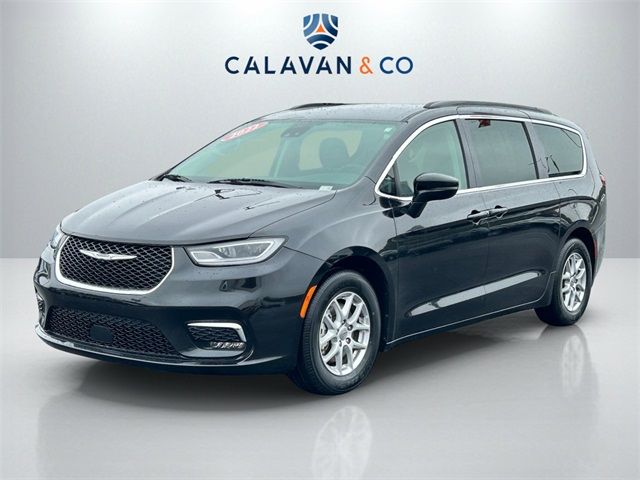 2022 Chrysler Pacifica Touring-L