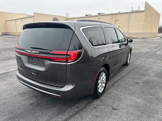 2022 Chrysler Pacifica Touring-L