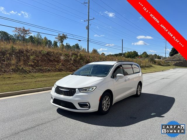 2022 Chrysler Pacifica Touring-L