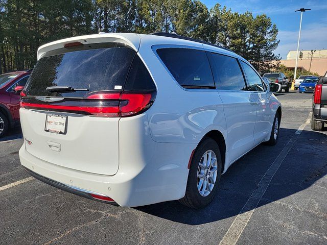 2022 Chrysler Pacifica Touring-L