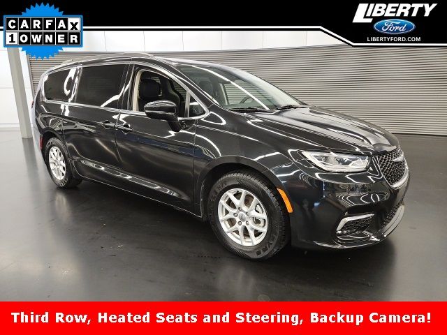 2022 Chrysler Pacifica Touring-L