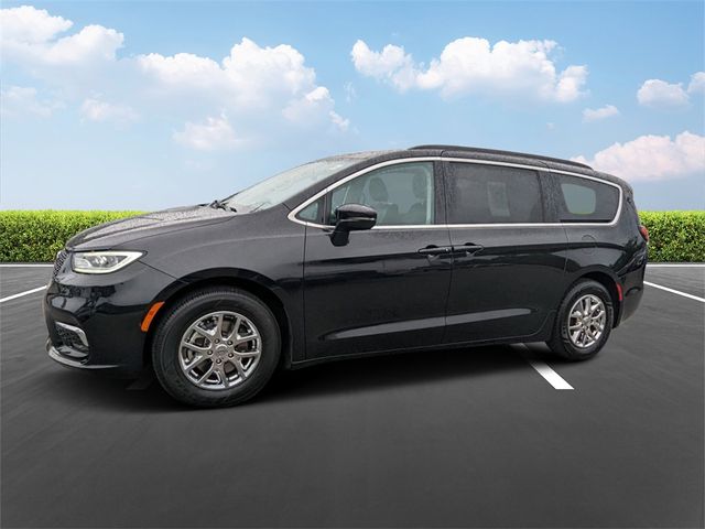 2022 Chrysler Pacifica Touring-L