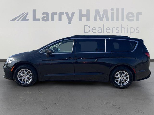 2022 Chrysler Pacifica Touring-L