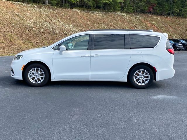 2022 Chrysler Pacifica Touring-L