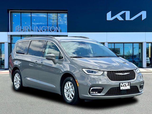 2022 Chrysler Pacifica Touring-L