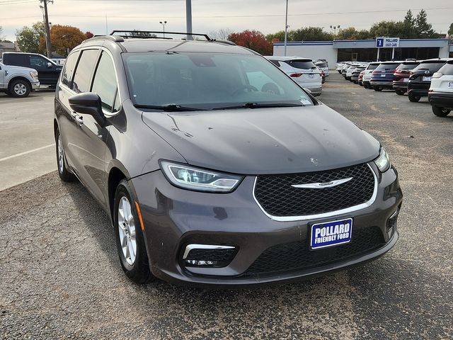 2022 Chrysler Pacifica Touring-L