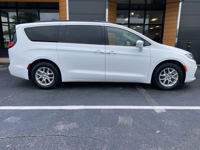 2022 Chrysler Pacifica Touring-L