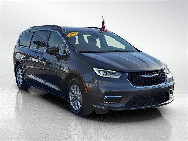 2022 Chrysler Pacifica Touring-L