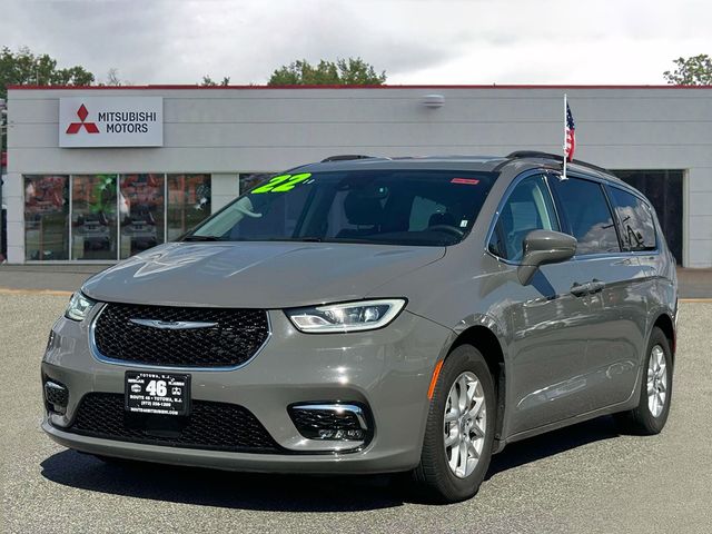 2022 Chrysler Pacifica Touring-L