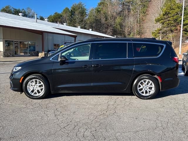 2022 Chrysler Pacifica Touring-L