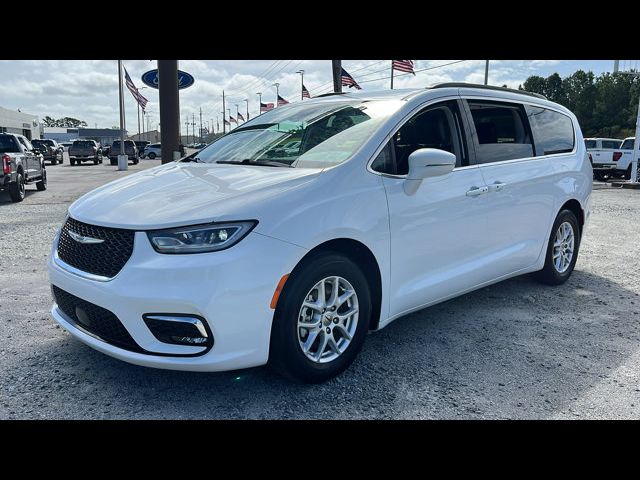 2022 Chrysler Pacifica Touring-L