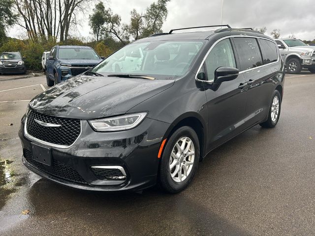 2022 Chrysler Pacifica Touring-L