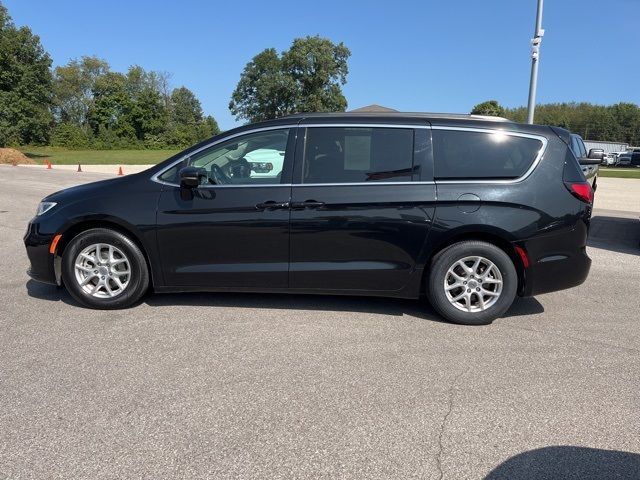 2022 Chrysler Pacifica Touring-L