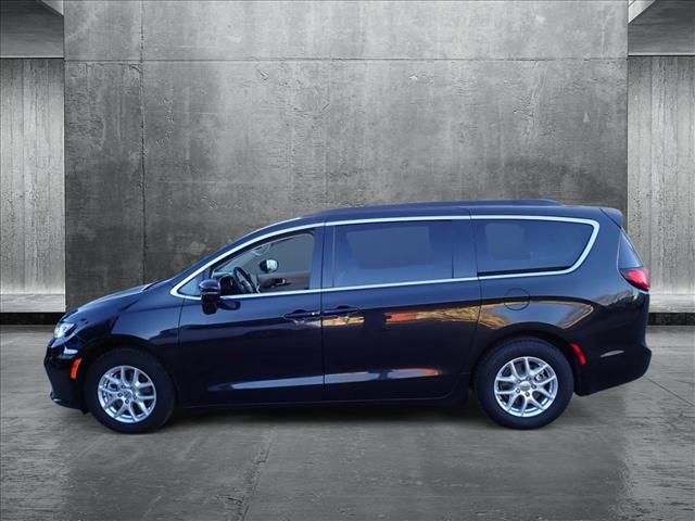 2022 Chrysler Pacifica Touring-L