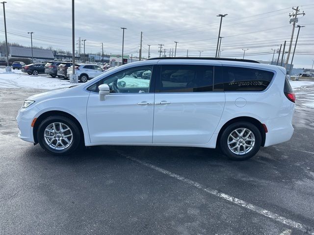 2022 Chrysler Pacifica Touring-L