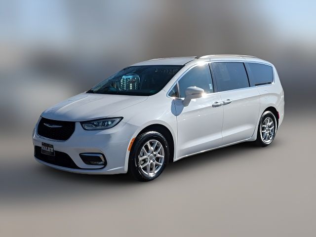 2022 Chrysler Pacifica Touring-L