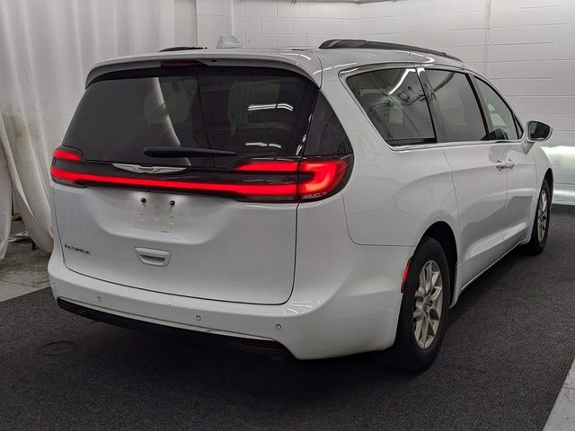 2022 Chrysler Pacifica Touring-L