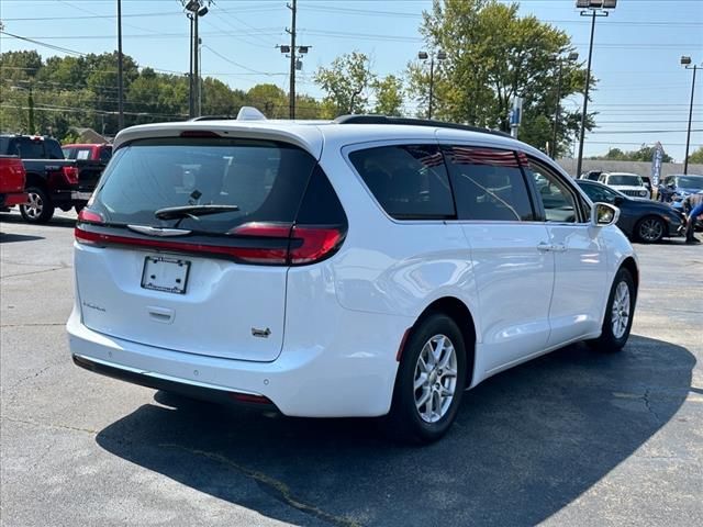 2022 Chrysler Pacifica Touring-L