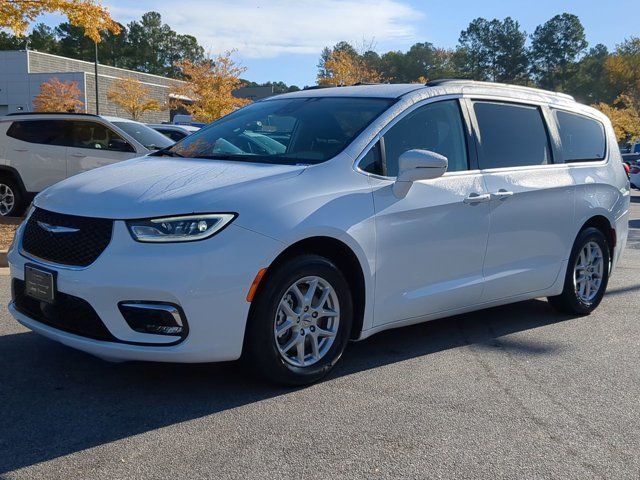 2022 Chrysler Pacifica Touring-L