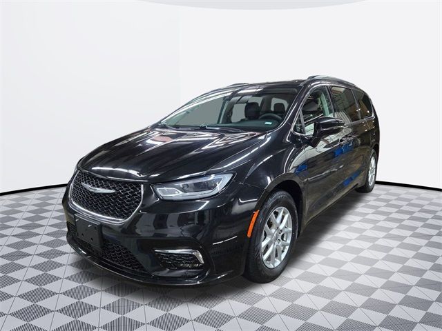 2022 Chrysler Pacifica Touring-L