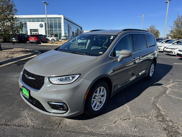 2022 Chrysler Pacifica Touring-L