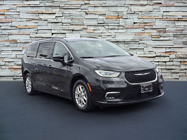 2022 Chrysler Pacifica Touring-L