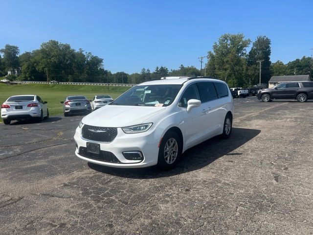 2022 Chrysler Pacifica Touring-L