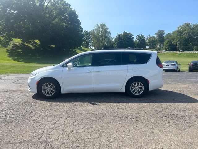 2022 Chrysler Pacifica Touring-L