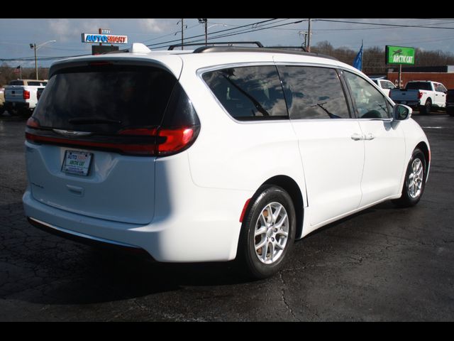 2022 Chrysler Pacifica Touring-L