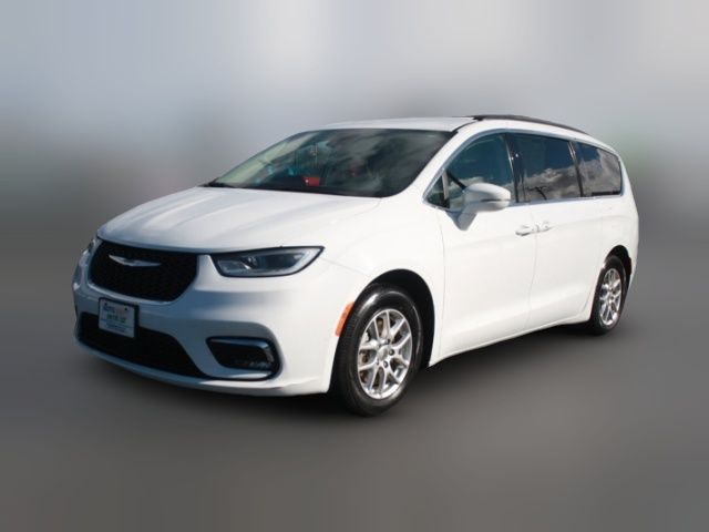 2022 Chrysler Pacifica Touring-L