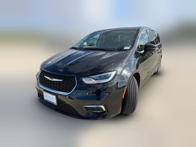 2022 Chrysler Pacifica Touring-L