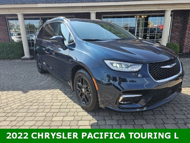 2022 Chrysler Pacifica Touring-L