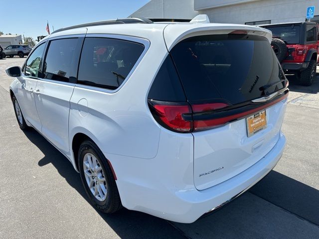 2022 Chrysler Pacifica Touring-L