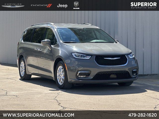 2022 Chrysler Pacifica Touring-L