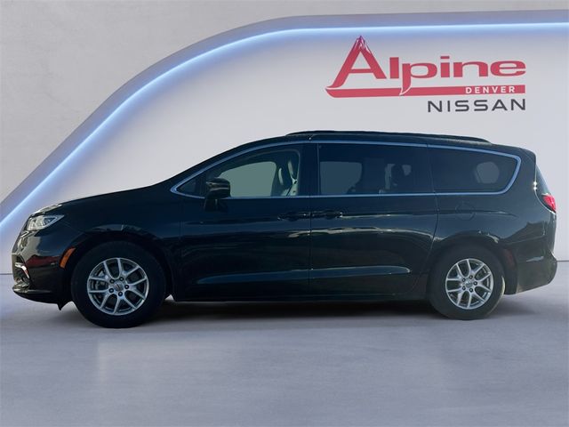 2022 Chrysler Pacifica Touring-L