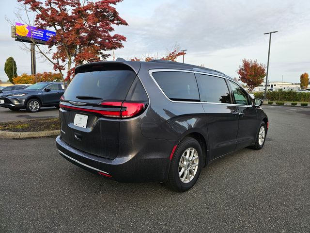 2022 Chrysler Pacifica Touring-L