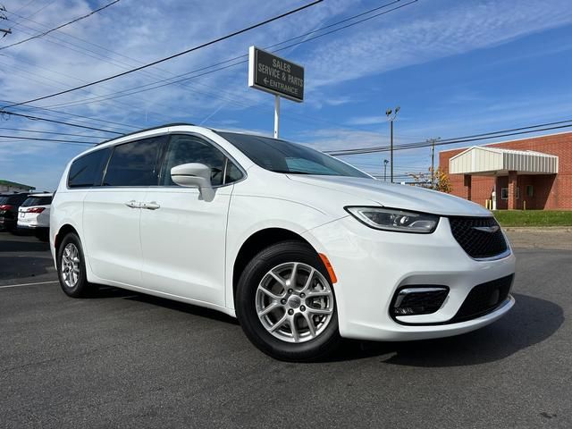 2022 Chrysler Pacifica Touring-L