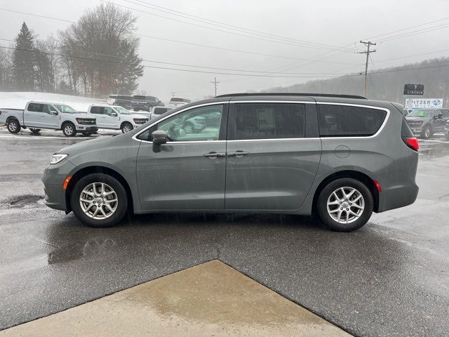 2022 Chrysler Pacifica Touring-L