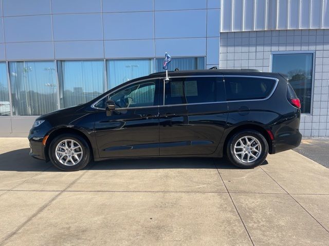 2022 Chrysler Pacifica Touring-L