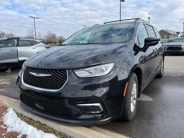 2022 Chrysler Pacifica Touring-L